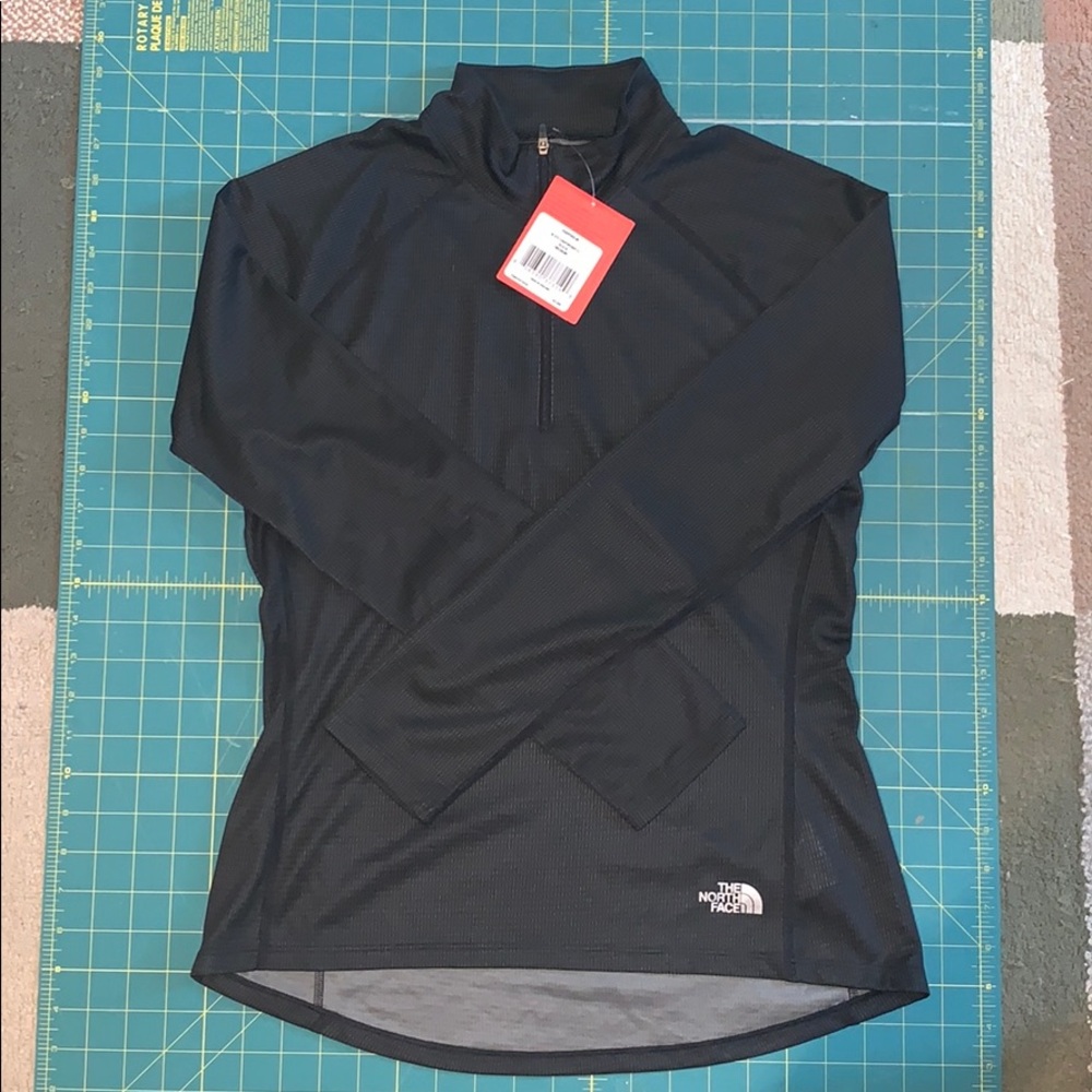 North Face long sleeve shirt